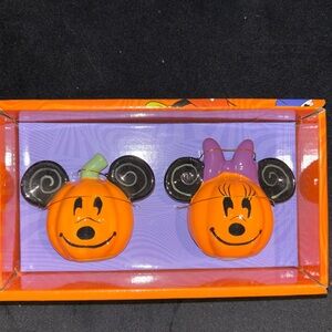 🆕 Mickey & Minnie Mouse Halloween Pumpkin Salt and Pepper Shakers NWT